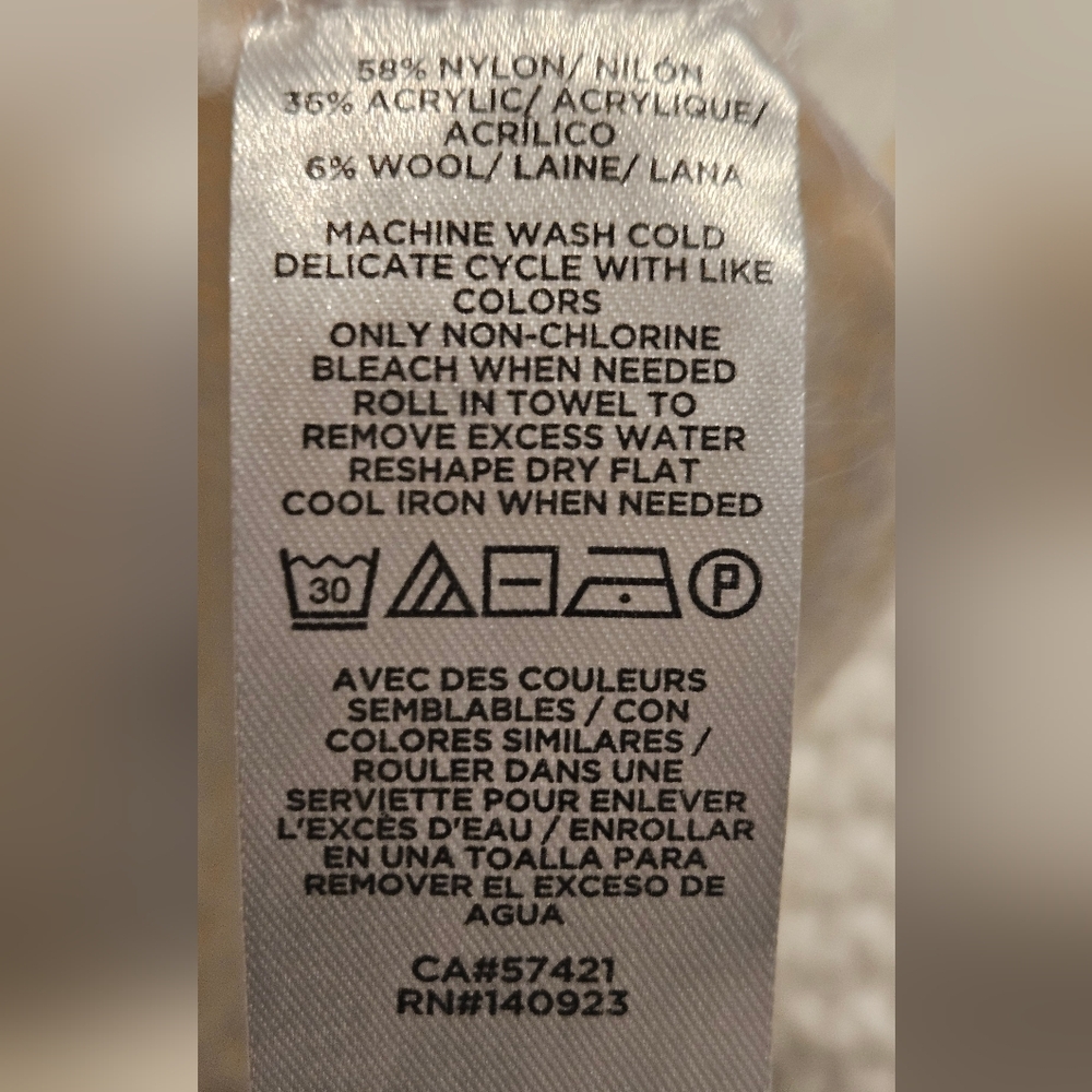 Sweater - Picture 3 of 3